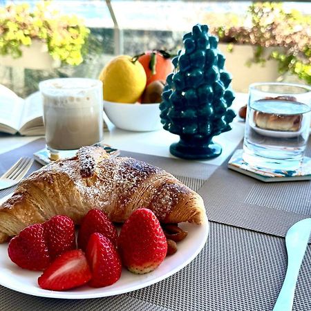Location10 Bed and Breakfast Palermo Buitenkant foto