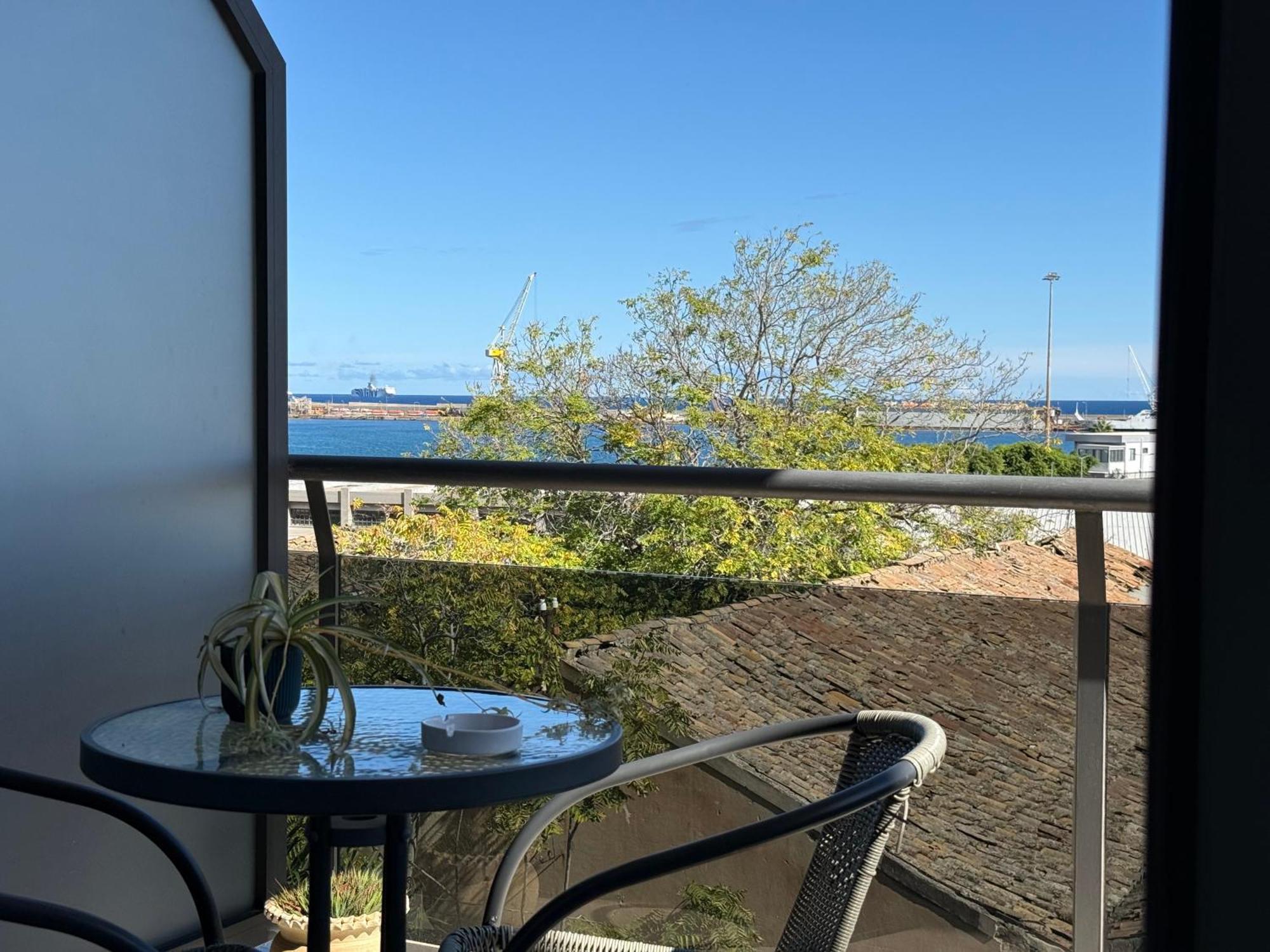 Location10 Bed and Breakfast Palermo Buitenkant foto
