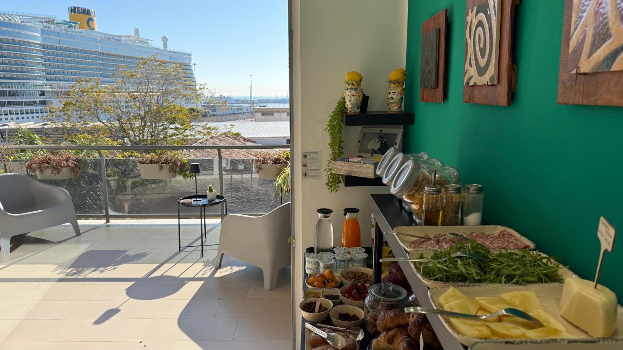 Location10 Bed and Breakfast Palermo Buitenkant foto